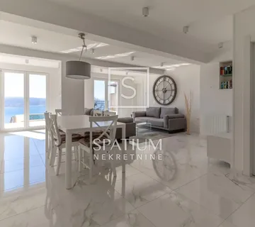 CRIKVENICA, APARTMANSKA KUĆA S GRIJANIM BAZENOM - cover