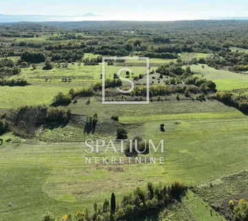 BARBAN, GRAĐEVINSKO ZEMLJIŠTE S PROSTRANOM ORANICOM - RANČ - cover