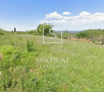 Motovun, Građevinsko Zemljište 820 M² S Pogledom Na Motovun - Karojba