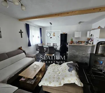 VIŠNJAN, KUĆA NA POLJOPRIVREDNOM ZEMLJIŠTU - cover