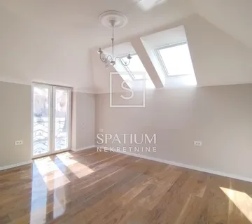 OPATIJA, STAN SA POGLEDOM NA MORE - cover