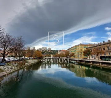 MLAKA, UREDSKI PROSTOR ZA ZAKUP - cover