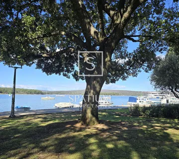 Otok Krk, Punat, Stan U Centru