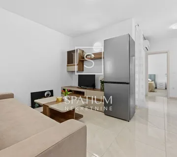 PEROJ, DVOSOBAN STAN NA PRVOM KATU, NOVOGRADNJA - cover