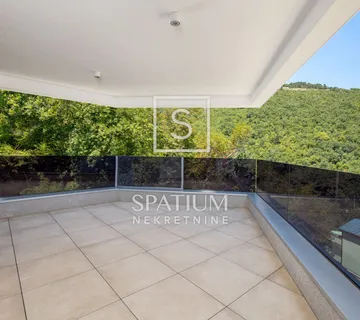 OPATIJA, ODLIČAN STAN U NOVOGRADNJI S POGLEDOM NA MORE - cover