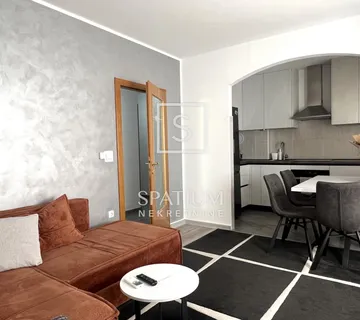 PULA, DVOSOBAN STAN SA TERASOM - cover