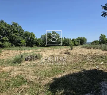 Labin, Okolica, Građevinsko Zemljište Na Mirnoj Lokaciji