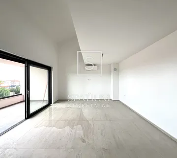 VALBANDON, STAN SA GALERIJOM 138 m2 - Valbandon, Fažana