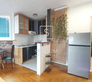 PULA, STAN U BLIZINI PLAŽE I MARINE - cover