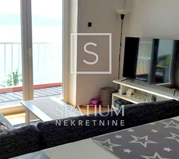 SENJ, PREDIVAN STAN 80m OD PLAŽE - cover