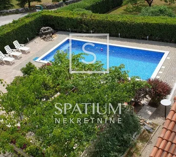 VIŠKOVO, STAMBENI I POSLOVNI OBJEKT  - cover