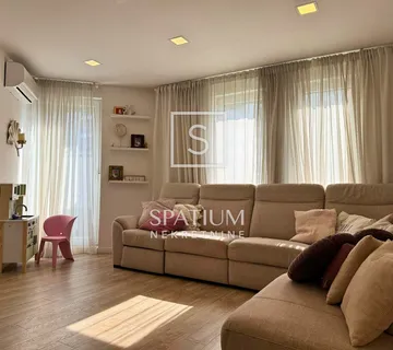 BOROVJE, SAMO KOD NAS, TROSOBAN STAN S TERASOM - cover