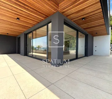 OPATIJA, MODERAN 3SB+DB U VRHUNSKOJ NOVOGRADNJI S PANORAMSKIM POGLEDOM - cover