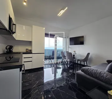 LOVRAN, OPRIĆ, NOVOGRADNJA, STAN S DVIJE STAMBENE JEDINICE - cover