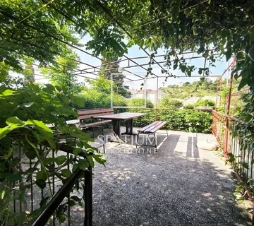 NOVI VINODOLSKI, KUĆA 200m DO MORA - cover