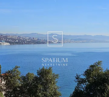 OPATIJA, STAN ZA RENOVACIJU PRVI RED DO MORA - cover