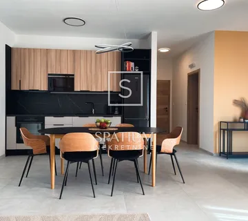 MEDULIN, LUKSUZNA KUĆA S BAZENOM I JACUZZIJEM NA ATRAKTIVNOJ LOKACIJI - cover