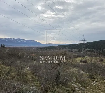 KRŠAN, OKOLICA, GRAĐEVINSKO ZEMLJIŠTE NA UZVISINI - cover