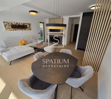 KANTRIDA, STAN S OKUĆNICOM I BAZENOM U NOVOGRADNJI  - cover