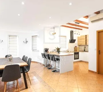 POREČ, OBITELJSKA KUĆA SA BAZENOM - cover