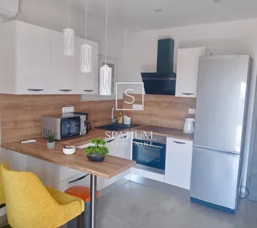 KASTAV, JEDNOSOBAN STAN ZA NAJAM - cover