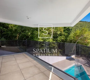 OPATIJA, ODLIČAN STAN U NOVOGRADNJI S POGLEDOM NA MORE - cover