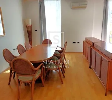 BELVEDER, TROSOBAN STAN ZA DUGOROČAN NAJAM - cover