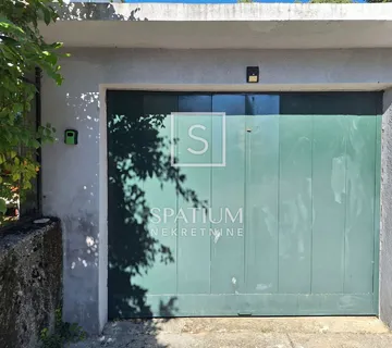 PEĆINE, GARAŽA 18M2 - cover