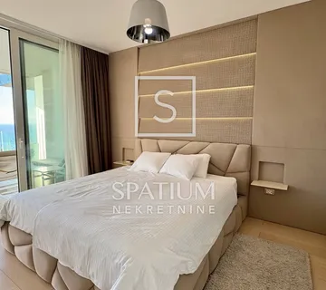 OPATIJA, APARTMAN BLIZU MORA S PARKINGOM - cover