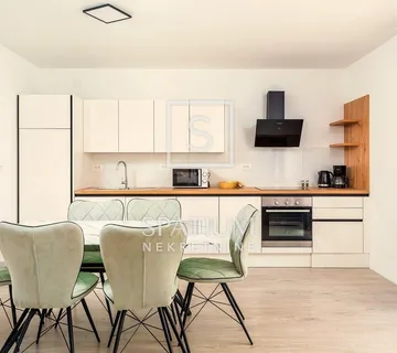 MEDULIN, ODLIČAN 2S+DB U NOVOGRADNJI  - cover