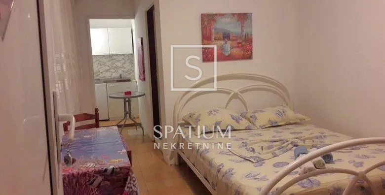 CRIKVENICA, KUĆA U BLIZINI MORA - cover