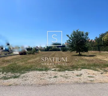 POREČ, GRAĐEVINSKO ZEMLJIŠTE ZA GRADNJU KUĆA U NIZU - cover