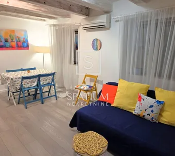 CENTAR, JEDNOSOBAN STAN ZA NAJAM - cover