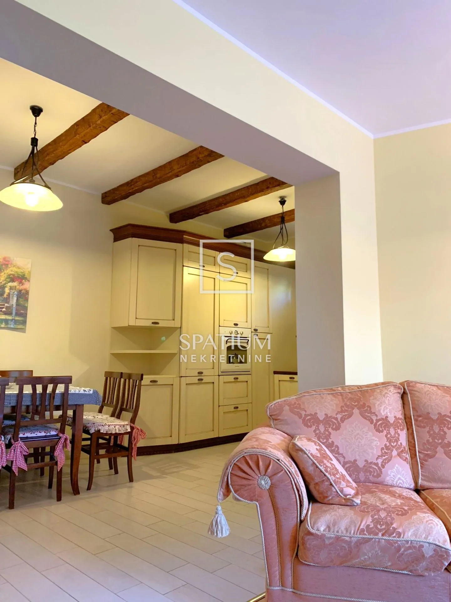 OPATIJA, STAN BLIZU CENTRA S PANORAMSKIM POGLEDOM - cover