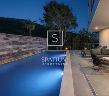 MOŠĆENIČKA DRAGA, MODERNA VILA S BAZENOM  - cover