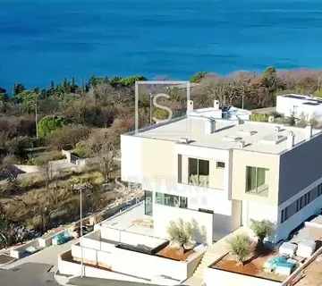 KOSTRENA, NOVOGRADNJA S BAZENOM I POGLEDOM - cover