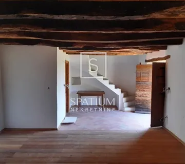 KRASICA, BUJE, ATRAKTIVNA ISTARSKA KUĆA - cover