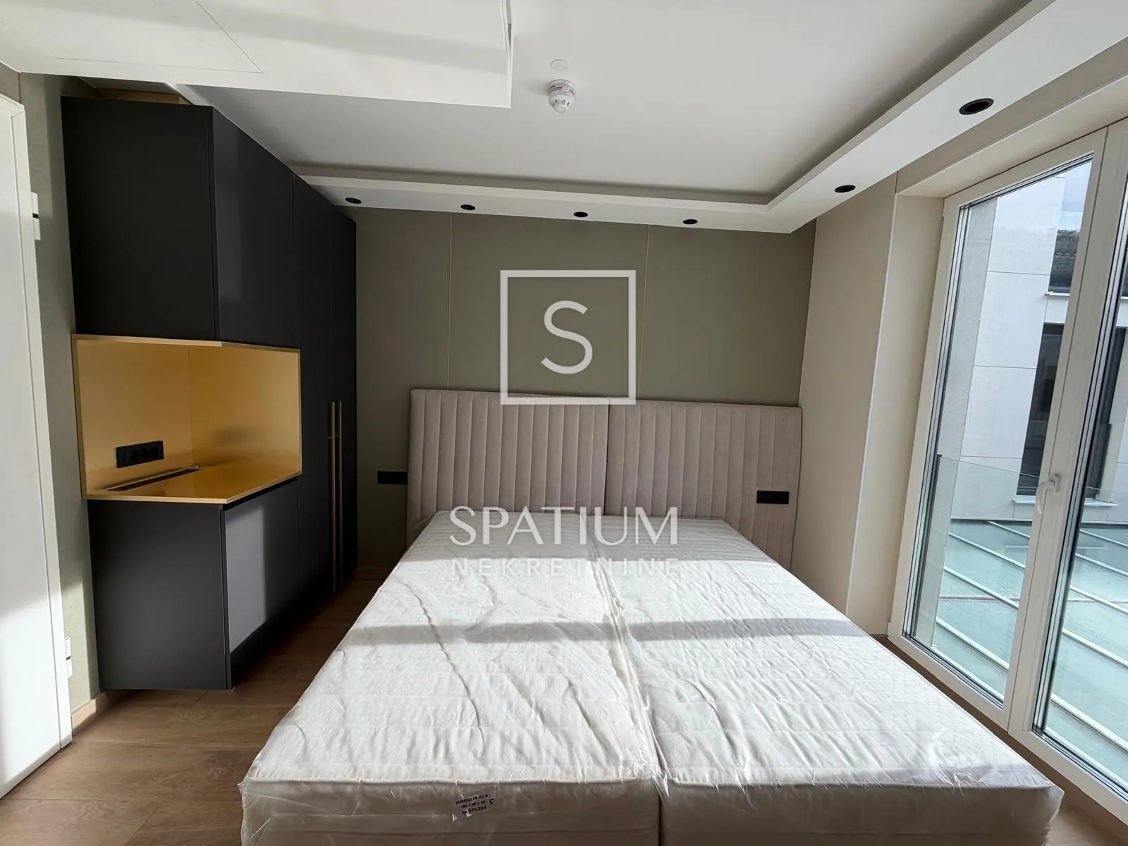 CRIKVENICA, APARTMAN U MODERNOJ NOVOGRADNJI - cover