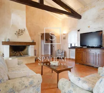 POREČ, RUSTIKALNA VILA S BAZENOM  - cover