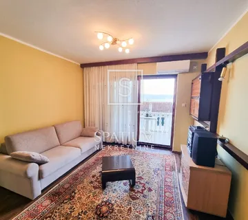 NOVI VINODOLSKI, DVOETAŽNI STAN S DVA PARKINGA - cover