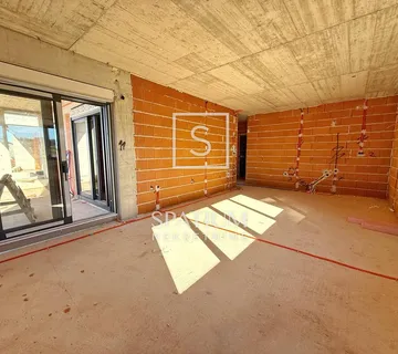 KANFANAR, STAN U NOVOGRADNJI - PRIZEMLJE  - cover