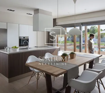 LABIN,  MODERNA KUĆA SA BAZENOM, SAUNOM I JACUZZIJEM NA MIRNOJ LOKACIJI - cover