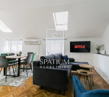 CRIKVENICA, CENTAR, MODERNI STAN 100M OD MORA - cover