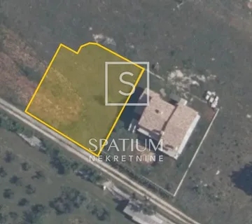 VODNJAN, GRAĐEVINSKO ZEMLJIŠTE PRAVILNOG OBLIKA - cover