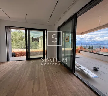 LOVRAN, MODERAN STAN U NOVOGRADNJI - cover