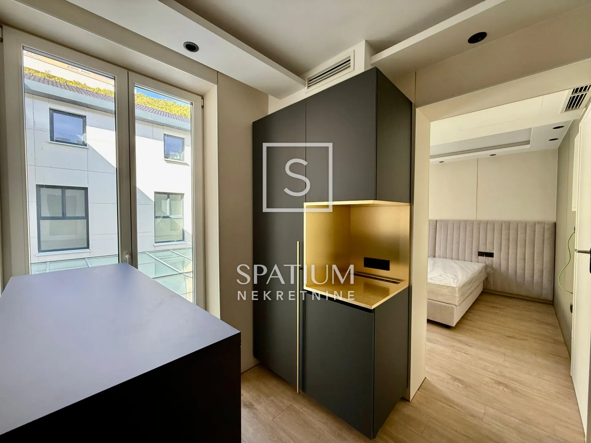 CRIKVENICA, MODERAN APARTMAN U NOVOGRADNJI - cover