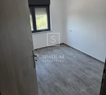 BRIBIR, VINODOLSKA OPĆINA, PRIMORSKA KAMENA KUĆA - cover