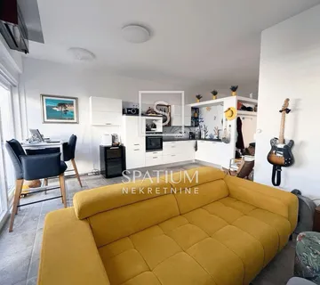 MALINSKA, OTOK KRK, STAN SA BAZENOM U PRIZEMLJU - cover