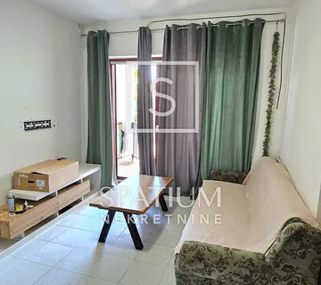 KRK, JEDNOSOBAN STAN U PRIZEMLJU - cover