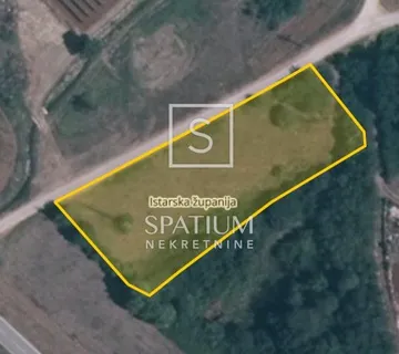 MOTOVUN, GRAĐEVINSKO ZEMLJIŠTE, 3.200 m² - cover